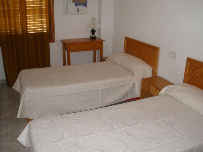 Casa De Huespedes El Almendro Hotel Ibiza Town Room photo